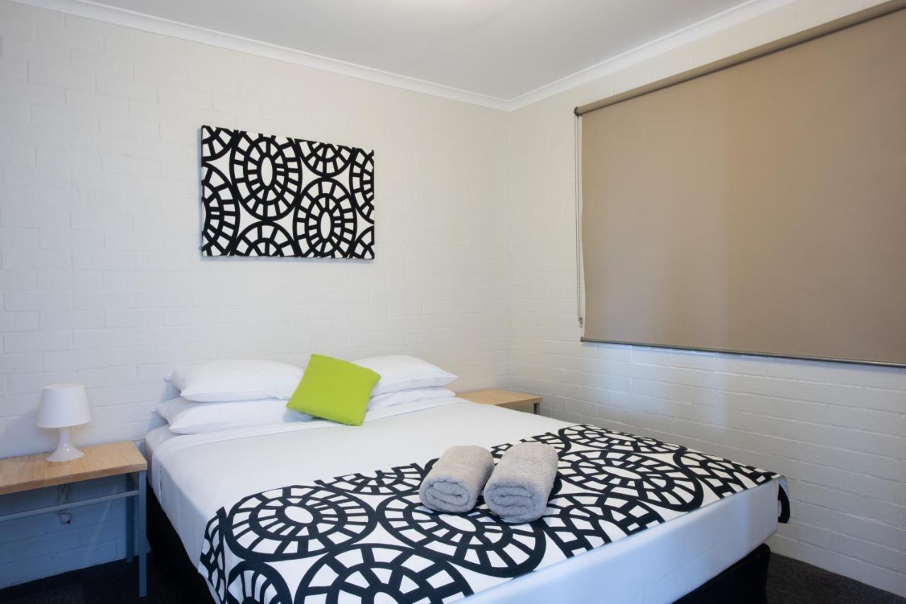 Geraldton'S Ocean West Holiday Units & Short Stay Accommodation ภายนอก รูปภาพ