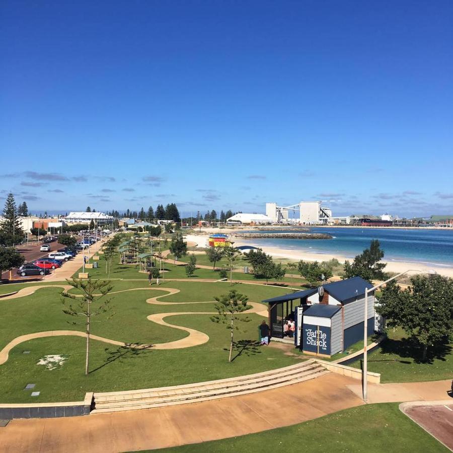 Geraldton'S Ocean West Holiday Units & Short Stay Accommodation ภายนอก รูปภาพ